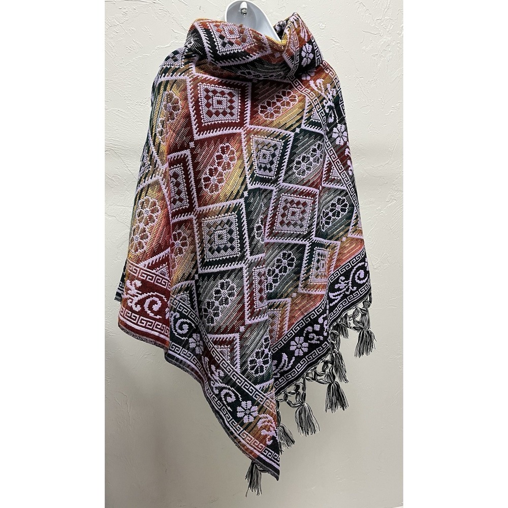 New Women's Boho Poncho Shawl Multicolor Geometric Fringe One Size Fits Most
